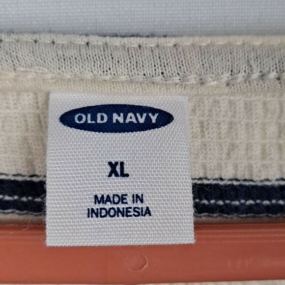 Ladies Pullover Blouse NWT - Picture 5 of 10